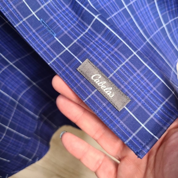 Cabela's Blue Plaid Cotton Button Down Shirt Long Sleeves Men's Size Medium - Picture 3 of 7